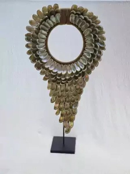 COLLAR TRIBAL CARACOLES 45X90