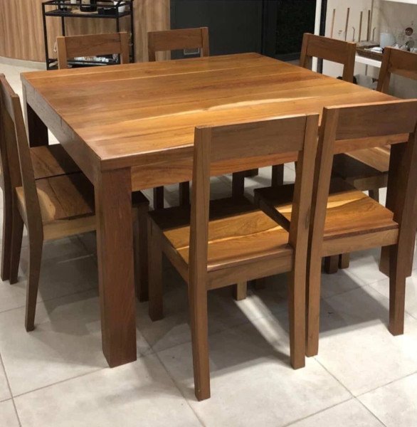 MESA LAPACHO PARA EL HOGAR 1.40X1.40 MT