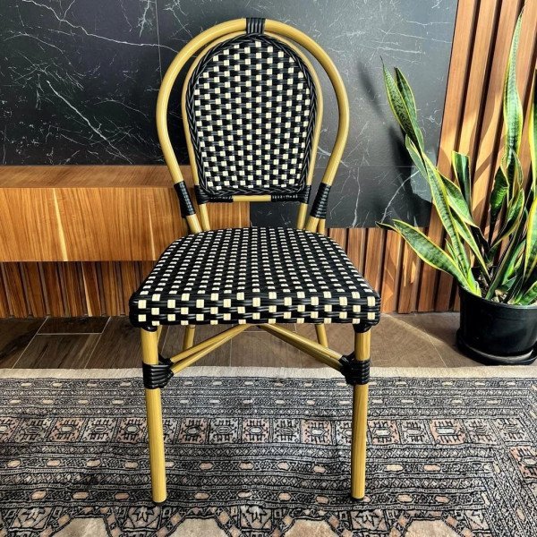 SILLA LE MARAIS NEGRA